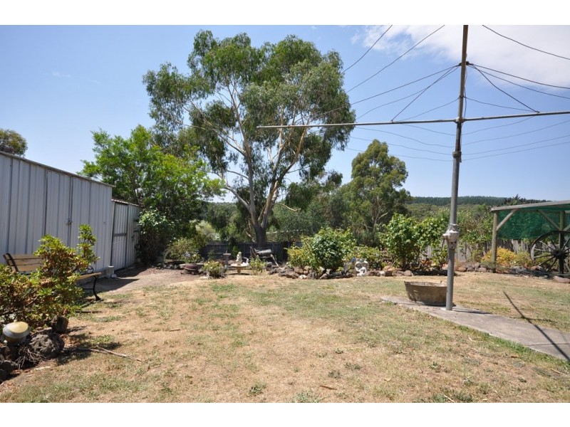 42 Melbourne Rd, Creswick VIC 3363