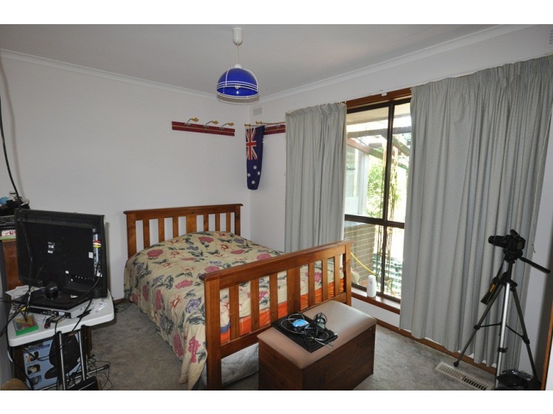 42 Melbourne Rd, Creswick VIC 3363