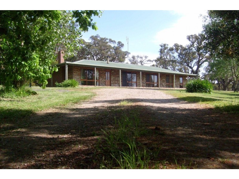 2 Kingston Court, Smythes Creek VIC 3351