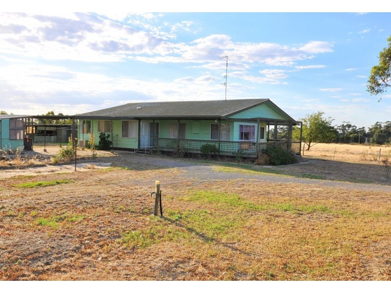 3225 Ballarat-Maryborough Road, Clunes VIC 3370