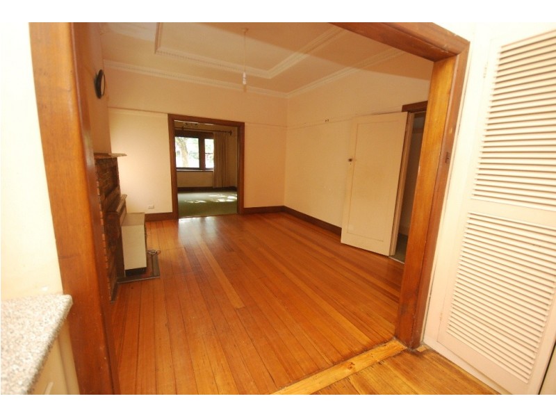 323 Lydiard Street North, Soldiers Hill VIC 3350