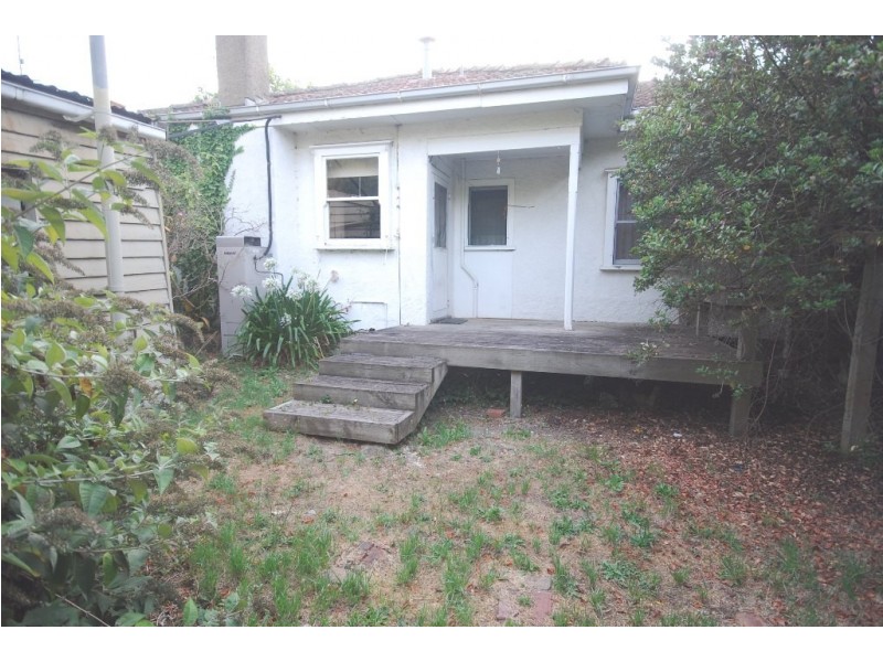 323 Lydiard Street North, Soldiers Hill VIC 3350