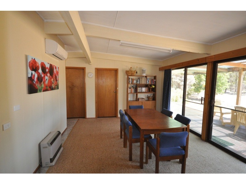 1777 Sunraysia Hwy, Redbank VIC 3477