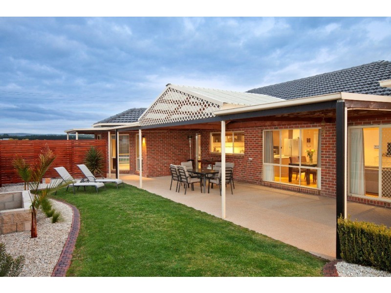 113 Howe Street, Miners Rest VIC 3352