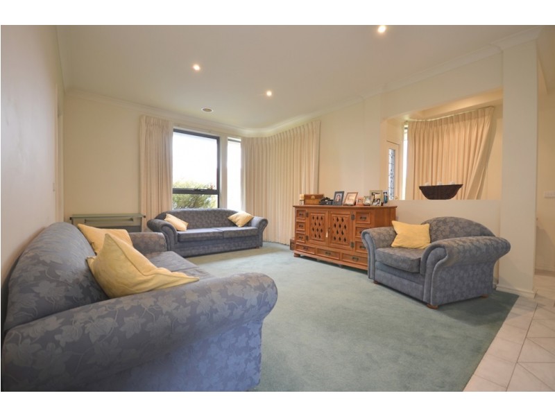 5 Danehill Court, Invermay Park VIC 3350