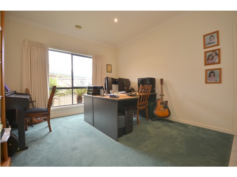 5 Danehill Court, Invermay Park VIC 3350