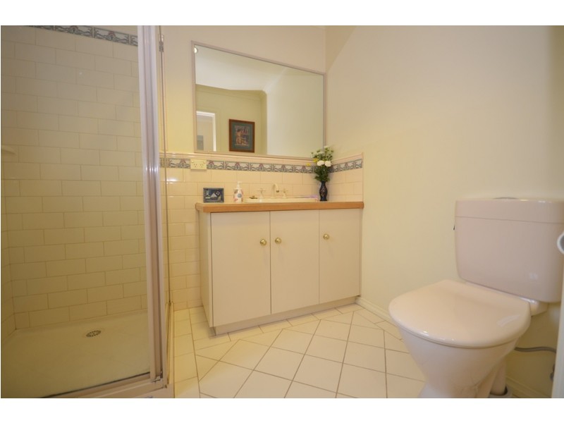 15 Leerama Court, Black Hill VIC 3350