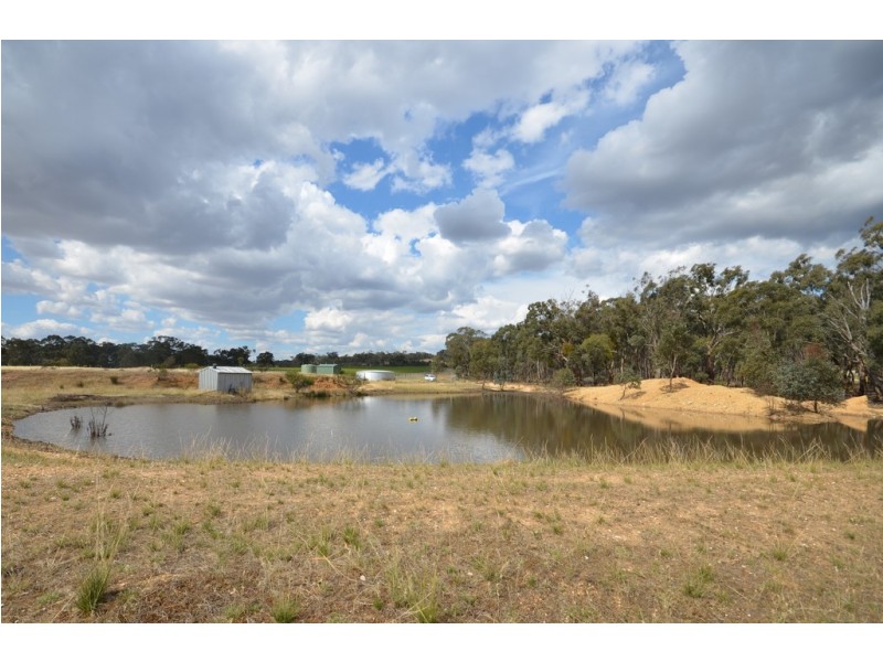 20 Morris Lane, Avoca VIC 3467