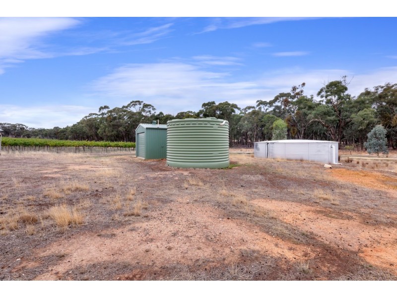 20 Morris Lane, Avoca VIC 3467