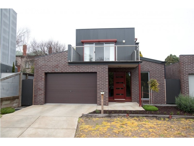 12 Butterfly Lane, Golden Point VIC 3350