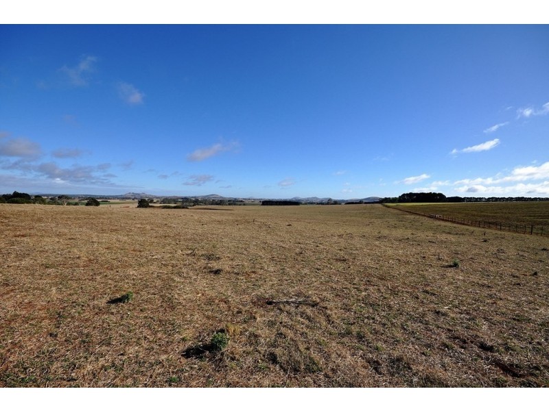 255 Mollongghip-Dean Road, Dean VIC 3352