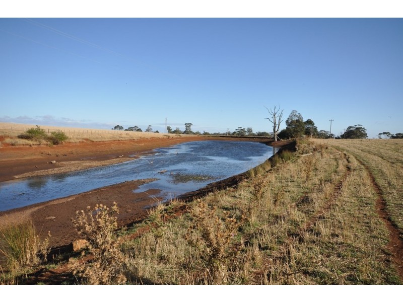 255 Mollongghip-Dean Rd, Dean VIC 3352