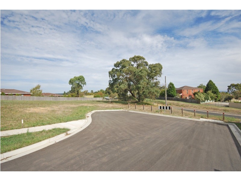 8 Mopoke Lane, Black Hill VIC 3350