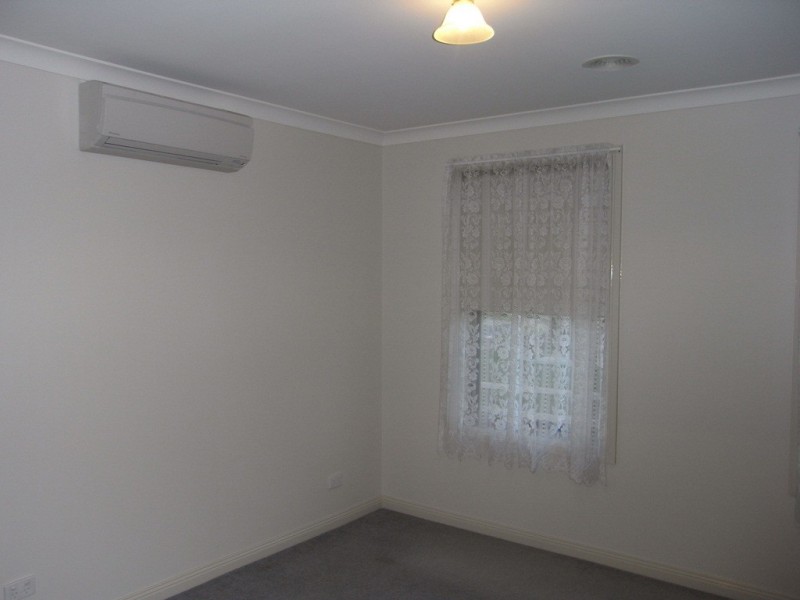 20 Lake Gardens, Lake Gardens VIC 3355