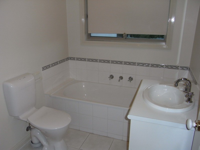 20 Lake Gardens, Lake Gardens VIC 3355