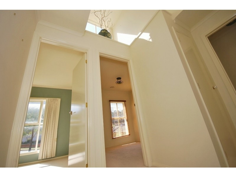 415 Sherrard Street, Black Hill VIC 3350