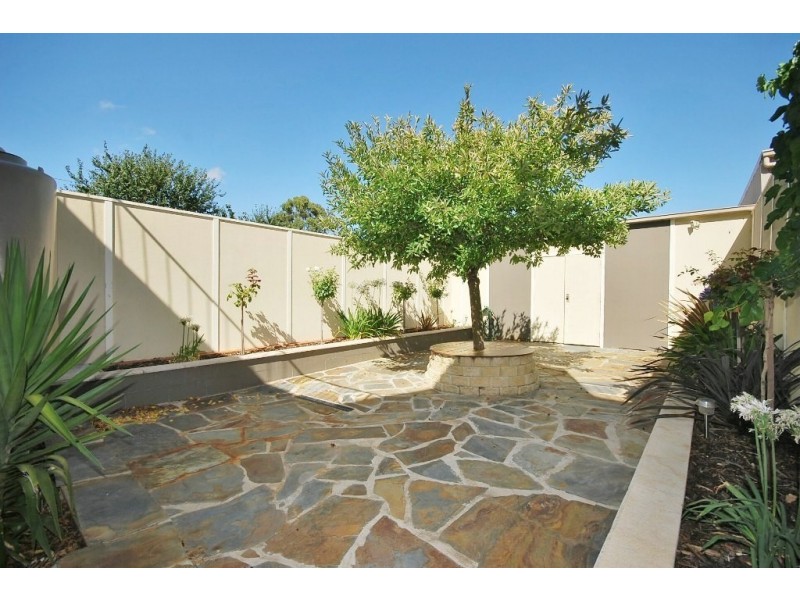 415 Sherrard Street, Black Hill VIC 3350