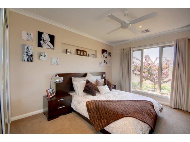 2 Olivemay Court, Bonshaw VIC 3356