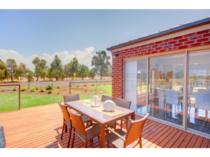 2 Olivemay Court, Bonshaw VIC 3356