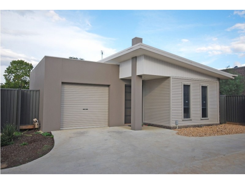 3/306A Humffray Street North, Brown Hill VIC 3350