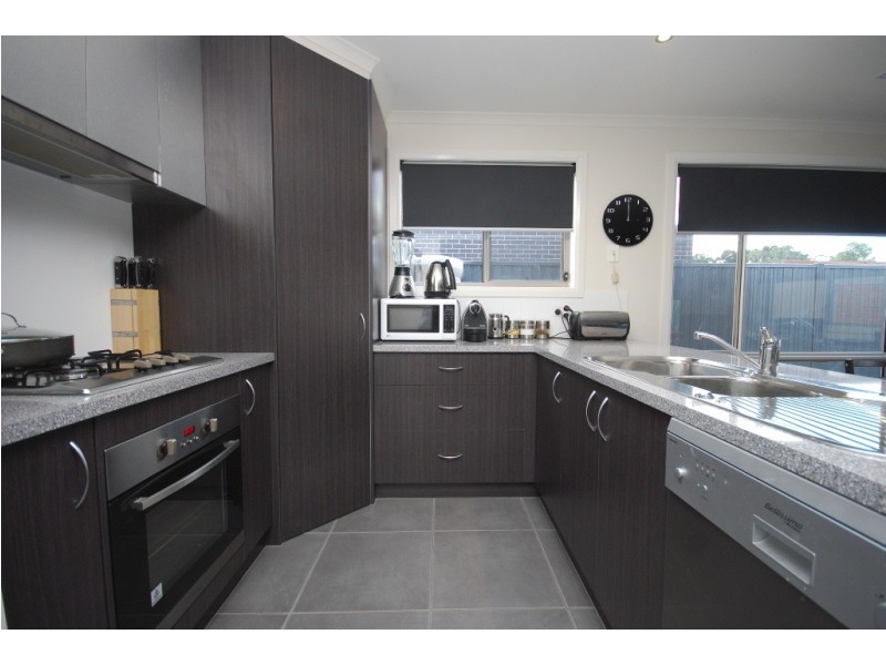 3/306A Humffray Street North, Brown Hill VIC 3350