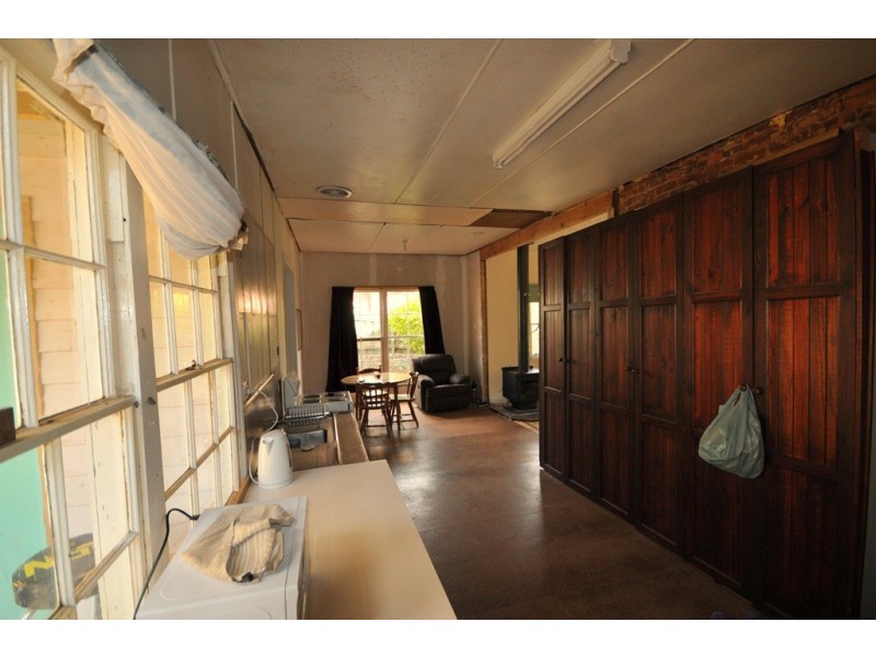 27 Angus Street, Clunes VIC 3370