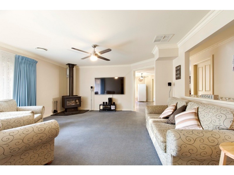 5 Timbertop Drive, Mount Helen VIC 3350