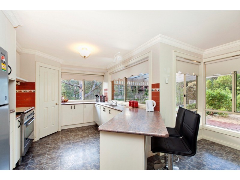 5 Timbertop Drive, Mount Helen VIC 3350