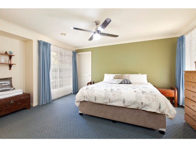 5 Timbertop Drive, Mount Helen VIC 3350