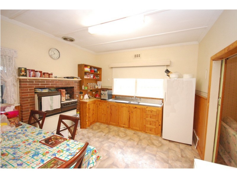 5 Brophy Street, Brown Hill VIC 3350