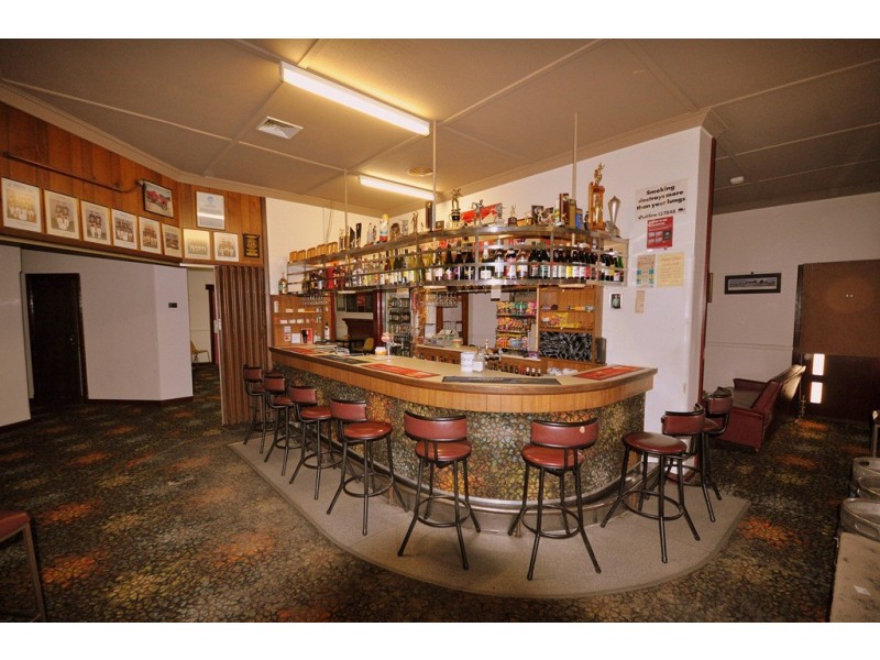 1470 Pitfield – Scarsdale Road, Cape Clear VIC 3351