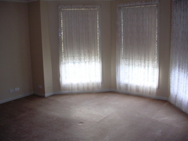 43 Lake Gardens, Lake Gardens VIC 3355