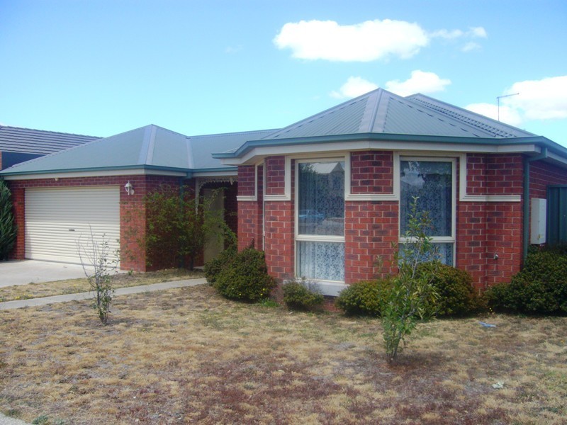 43 Lake Gardens, Lake Gardens VIC 3355