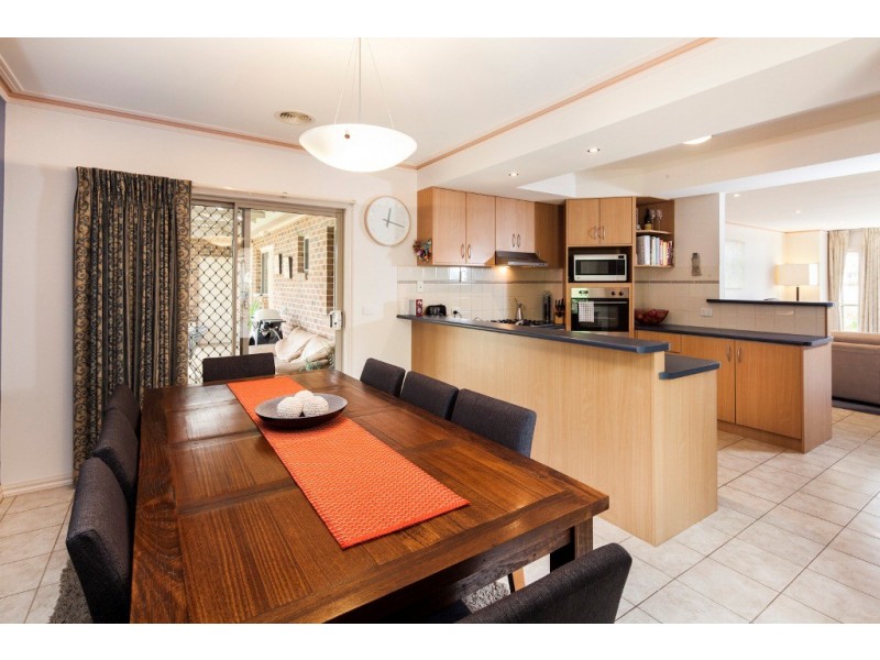 2 Argyle Crescent, Alfredton VIC 3350