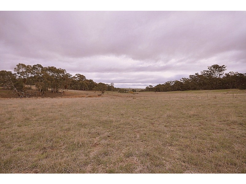 75 Matthews Rd, Talbot VIC 3371