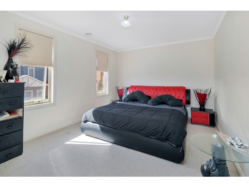 4/322 Clayton Street, Canadian VIC 3350