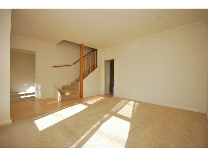 203 Neill Street, Soldiers Hill VIC 3350