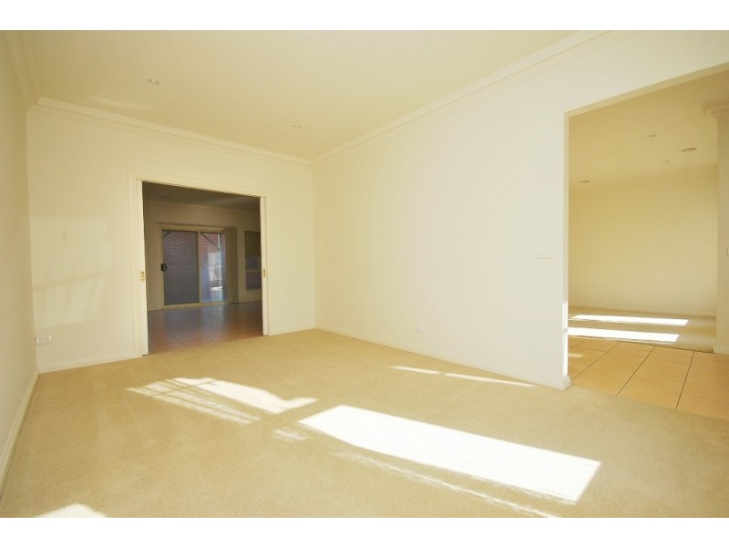 203 Neill Street, Soldiers Hill VIC 3350