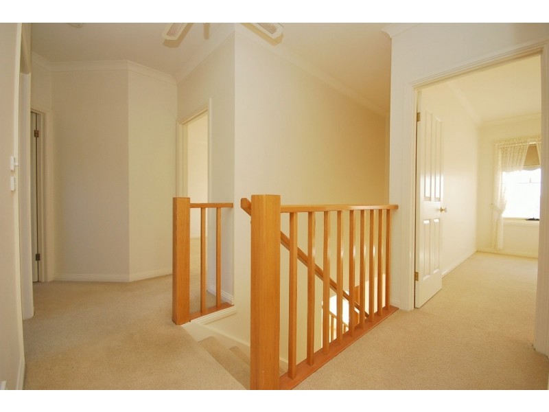 203 Neill Street, Soldiers Hill VIC 3350