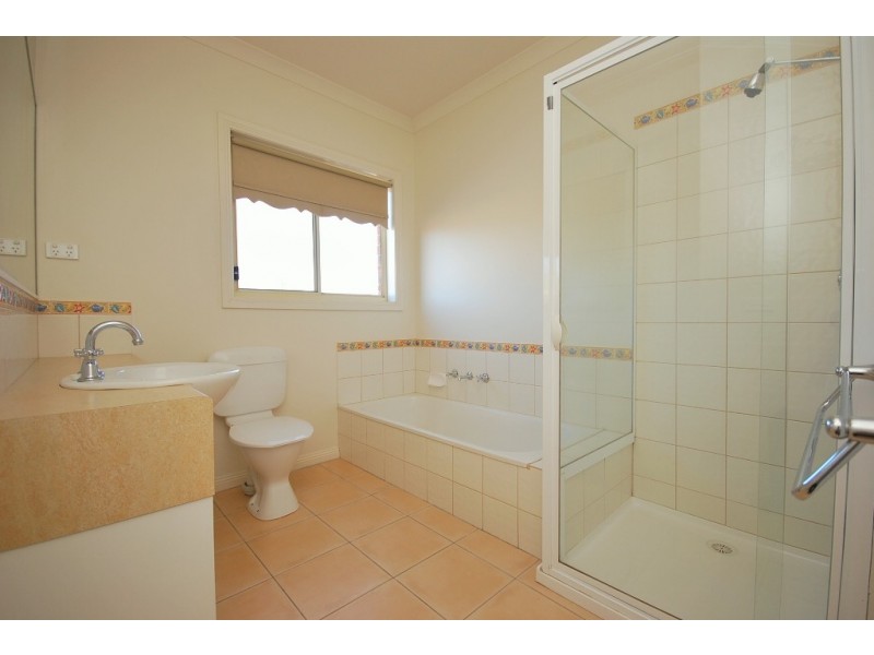 203 Neill Street, Soldiers Hill VIC 3350