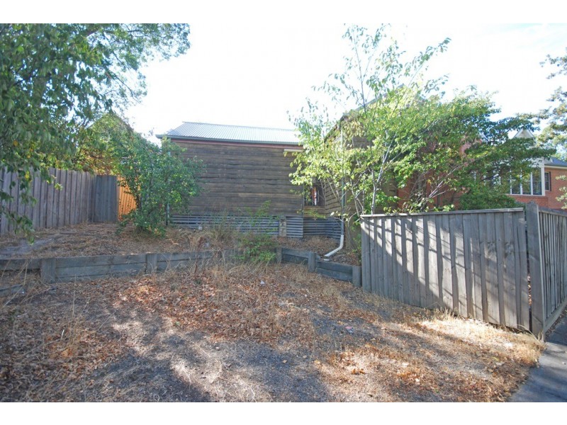 203 Armstrong Street North, Soldiers Hill VIC 3350