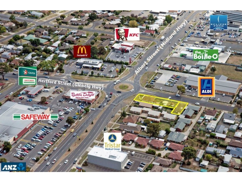 2A Sayle St, Sebastopol VIC 3356