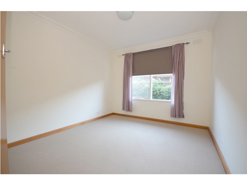 14 Elinand Street, Wendouree VIC 3355