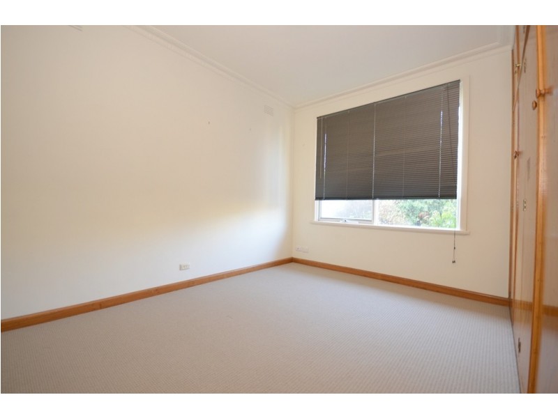 14 Elinand Street, Wendouree VIC 3355