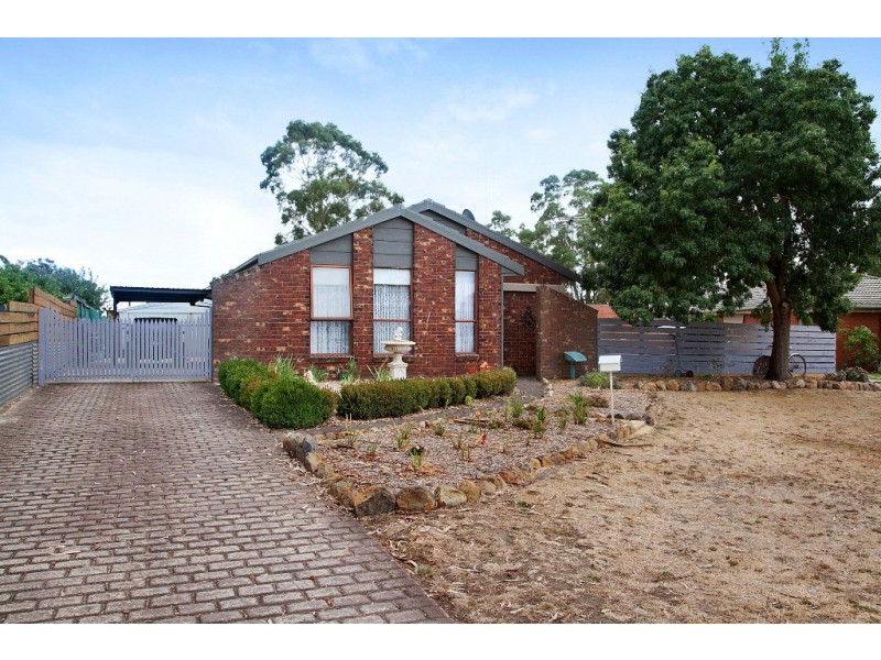 1 Appleby Drive, Cardigan Village VIC 3352
