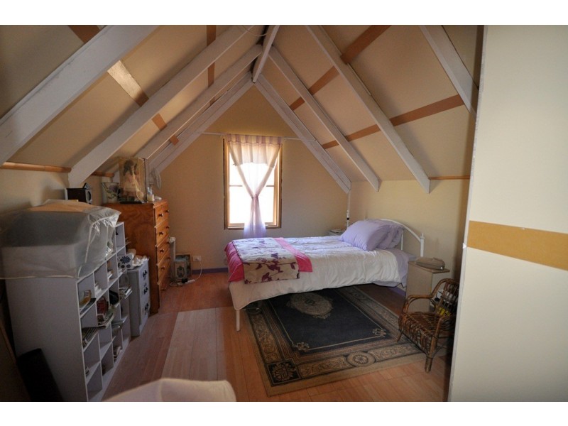 15 Clapperton St, Lexton VIC 3352