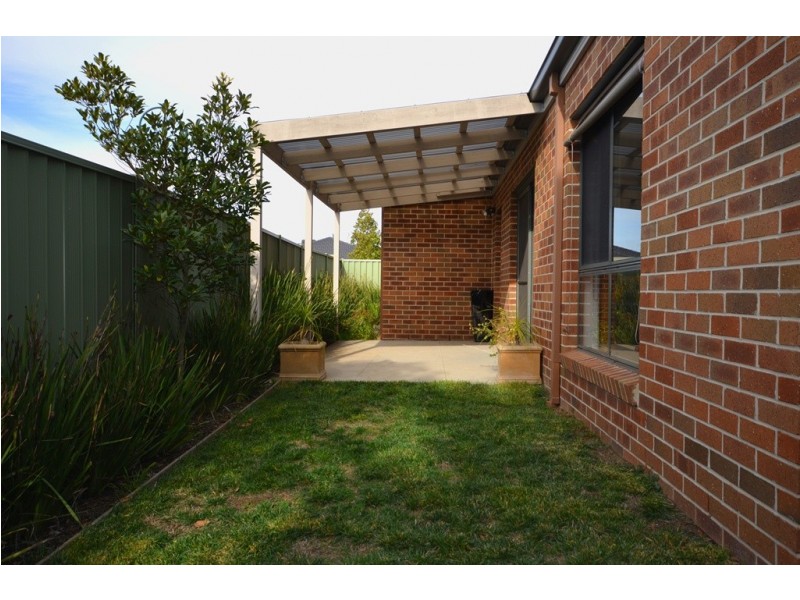 11 Calloway Close, Miners Rest VIC 3352