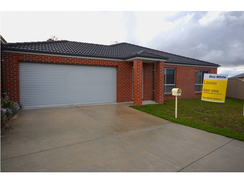 2 Harley Court, Mount Clear VIC 3350
