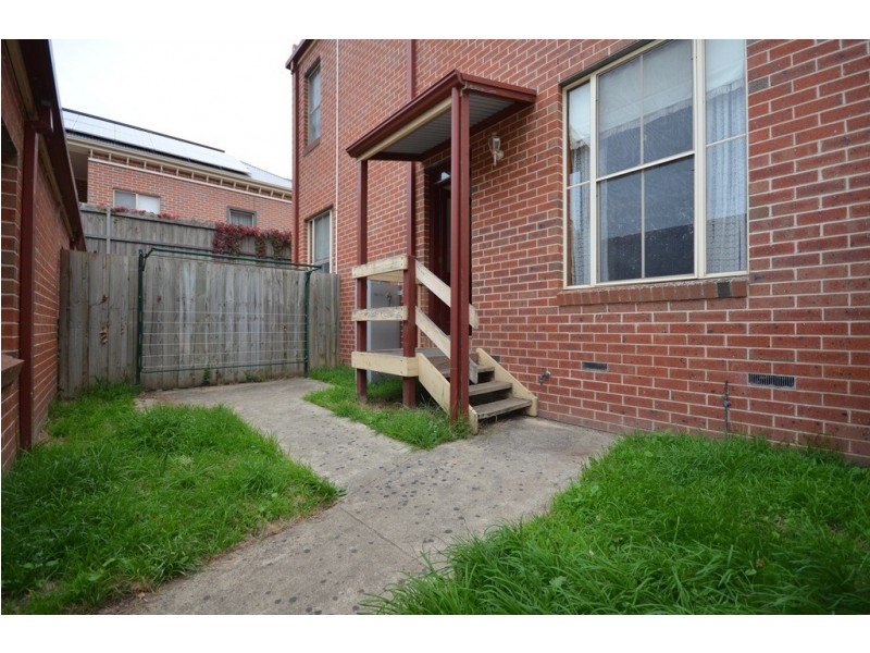 420 Neill Street, Soldiers Hill VIC 3350