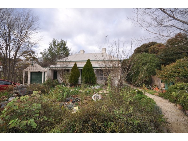 94 Barnett Street, Avoca VIC 3467